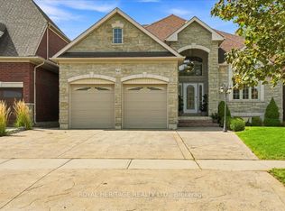 840 Stevenson Rd N, Oshawa, ON L1J0A2