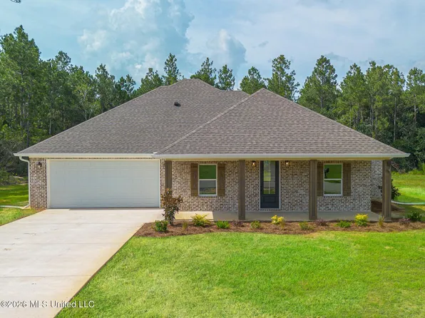 21794 Oak Terrace Dr, Gulfport, MS 39503