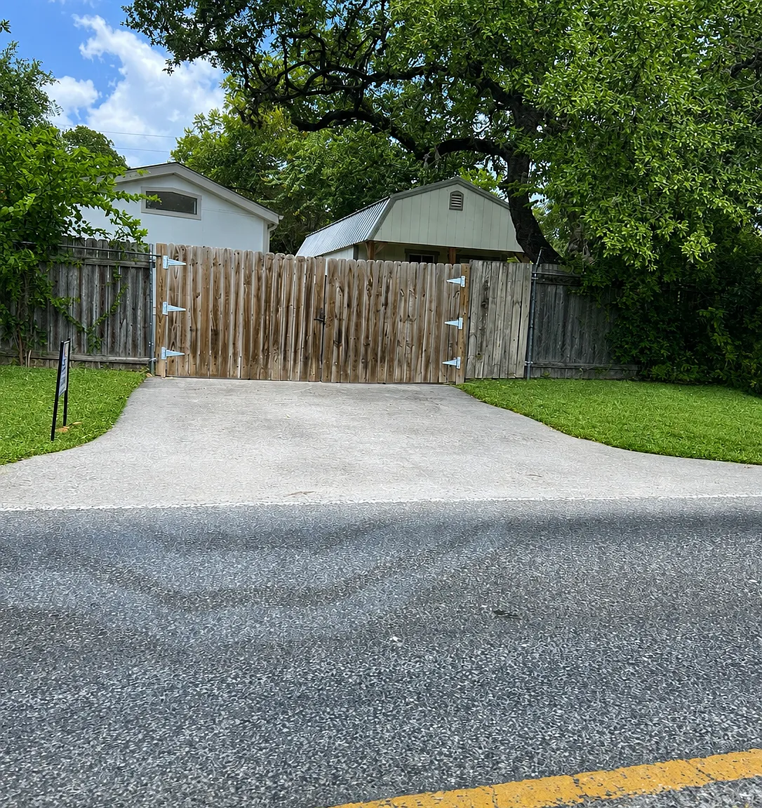 1 bed, 500 sqft, $725 — Photo 1
