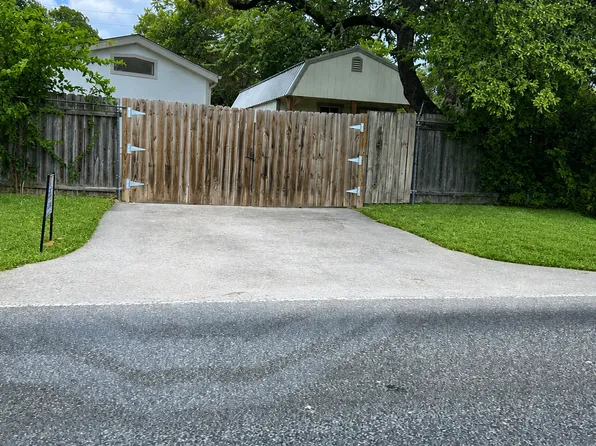 25107 Ada Mae St, San Antonio, TX