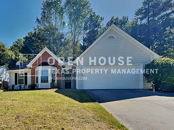 121 Clarion Rd, Lawrenceville, GA 30043