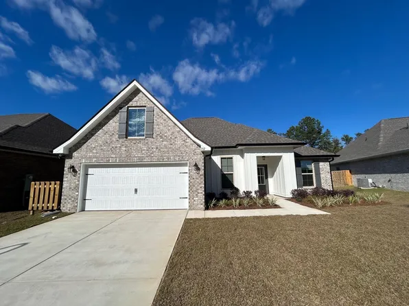 192 E Tweet St, Freeport, FL 32439