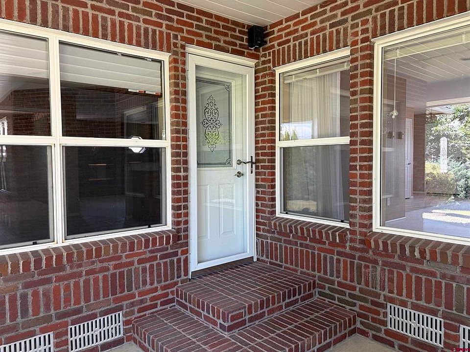 2nd image of 1669 Ironton Street