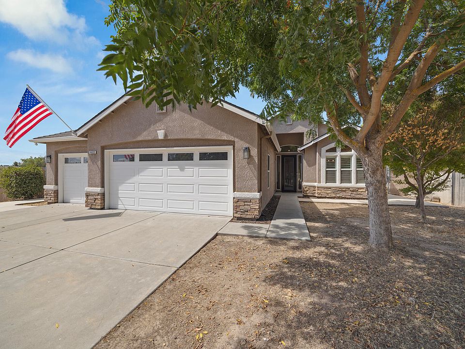 1st image of 16322 La Canada Road