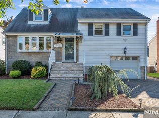 27 Bogle Ave, North Arlington, NJ 07031