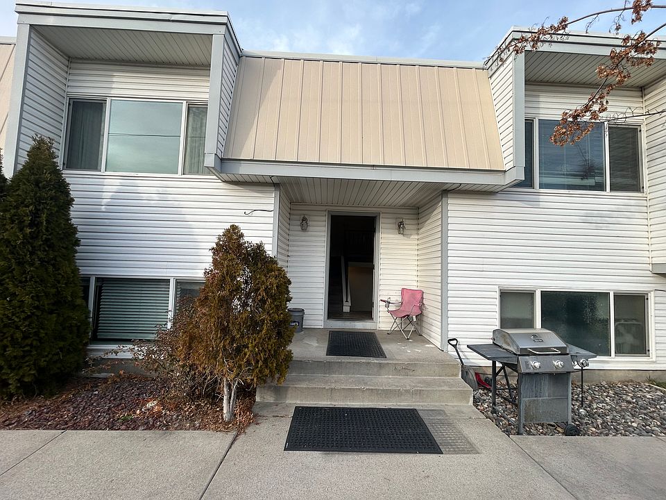 Entry way