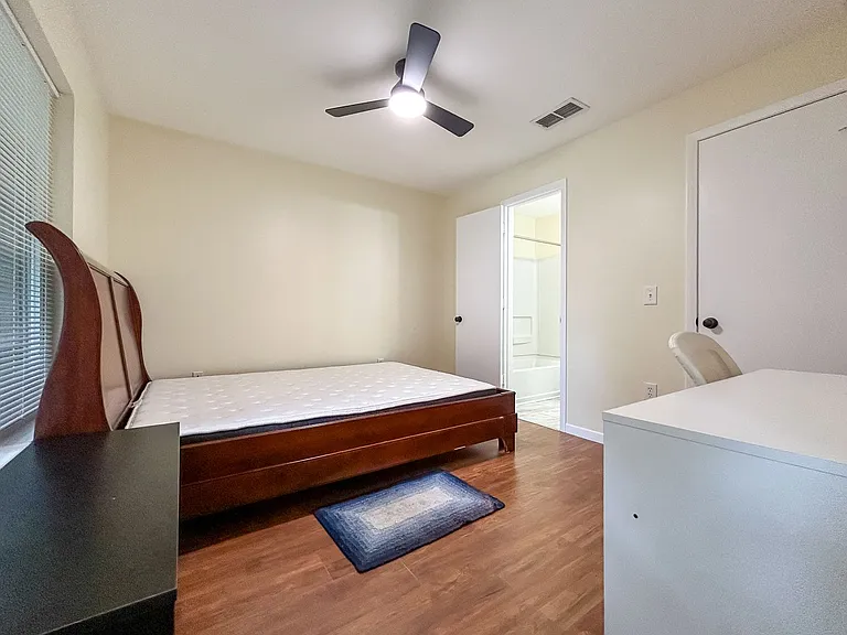 3800 SW 20th Ave #511B — Photo 9