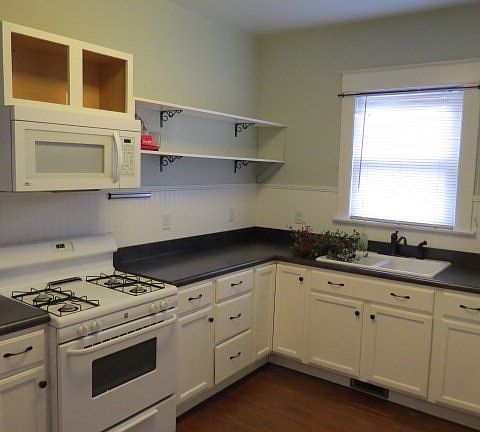 3rd image of 963 Old Abingdon Hwy