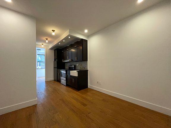 2nd image of 3315 9th St Bsmt 2