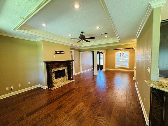 2nd image of 4155 Pinehurst Dr