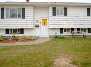 2503 Waverly Ave, Medford, NY 11763