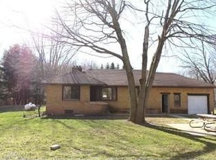 13987 Lime Lake Dr, Sparta, MI 49345