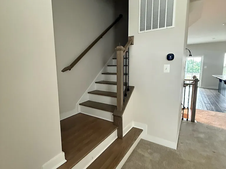 122 Fletcher Cir — Photo 10