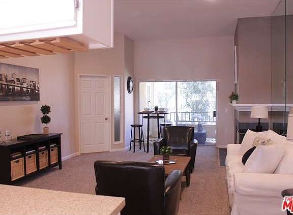 2nd image of 25873 McBean Pkwy Unit 55