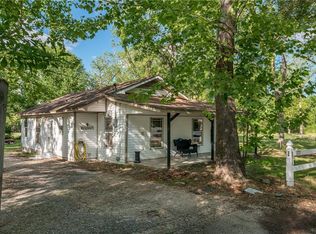 2211 North St, Pollock, LA 71467