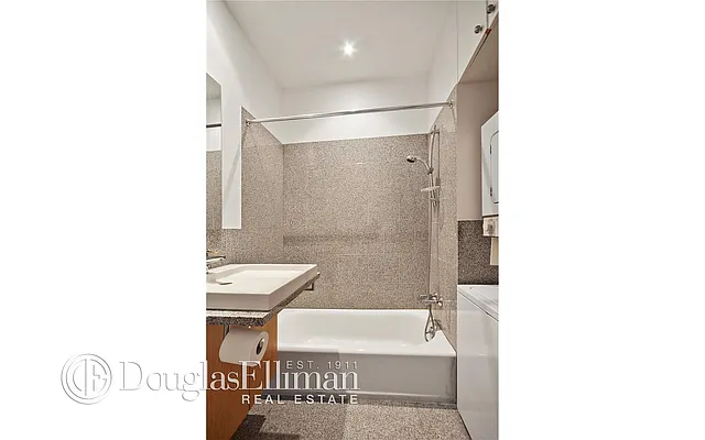 Rented by Douglas Elliman | media 32