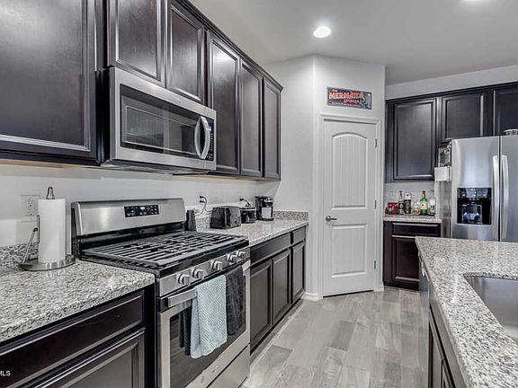 5th image of 10799 S 174th Ave