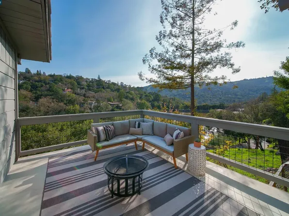 27 Dos Posos, Orinda, CA 94563