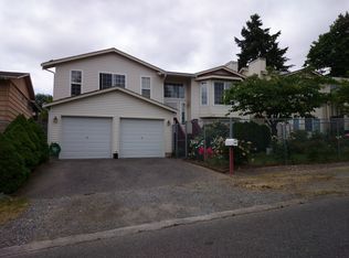 8327 37th Ave S, Seattle, WA 98118