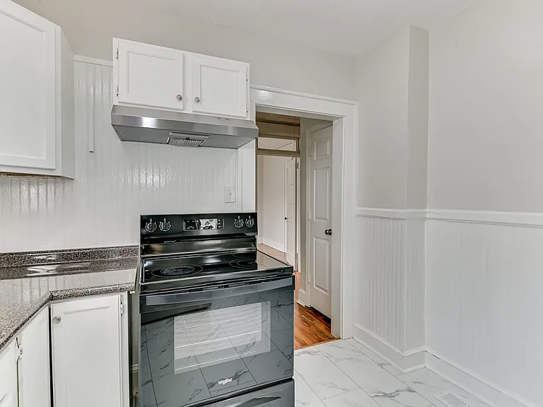 2353 Redwood Dr — Photo 15