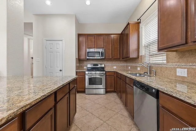 12114 Carson Cv — Photo 10