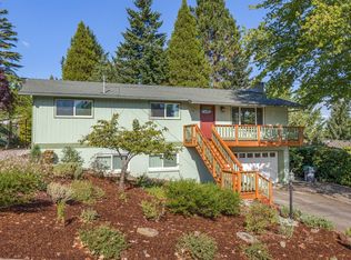 1135 Park St, Ashland, OR