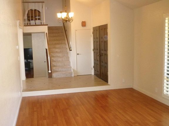 5th image of 3137 Creekmore Way