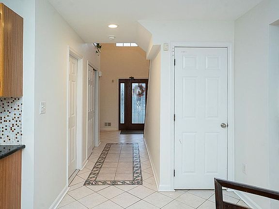 4th image of 54 Campbell Rd