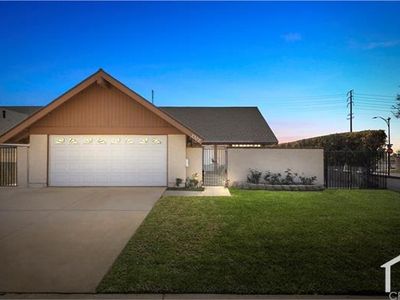 3302 E Radcliffe Ave, Anaheim, CA, 92806