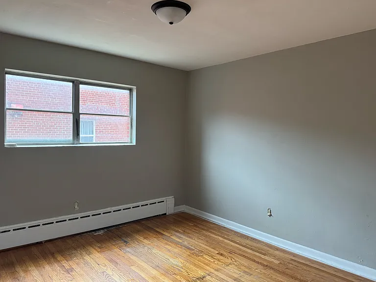 8416 W Lisbon Ave #4 — Photo 3