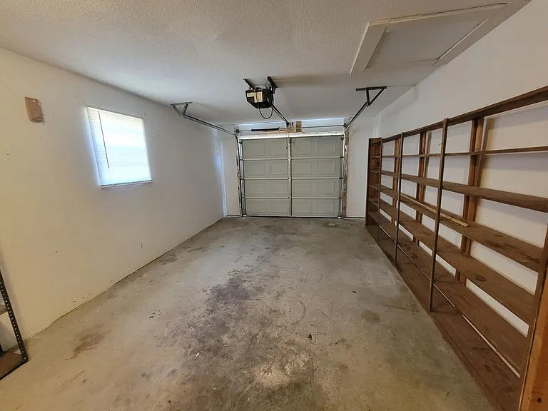 4460 Whisperwood Dr — Photo 6