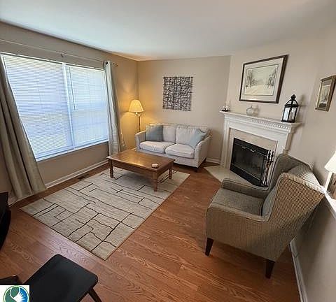5th image of 641 Muhlenberg Dr