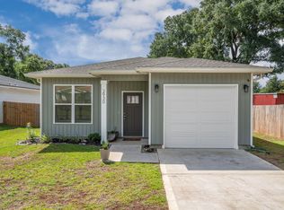 2930 McCarty Ave, Crestview, FL 32536