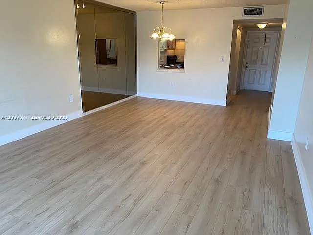 Southgate Gardens Condo — Photo 3