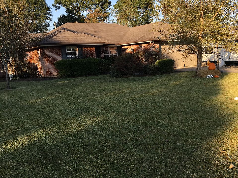 1st image of 2549 Gabriel Dr