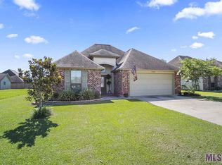 17352 Hillstone Dr, Prairieville, LA 70769