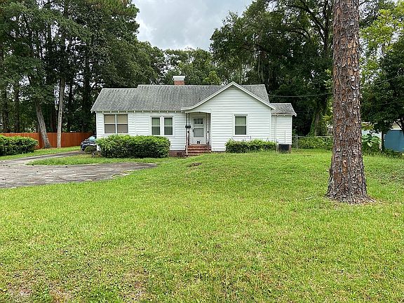 2nd image of 1289 Murray Dr