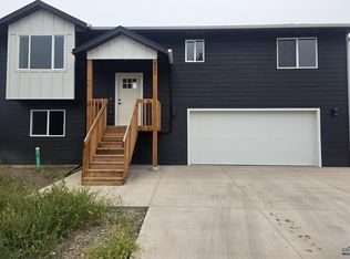Magnum Rd, Rapid City, SD 57703