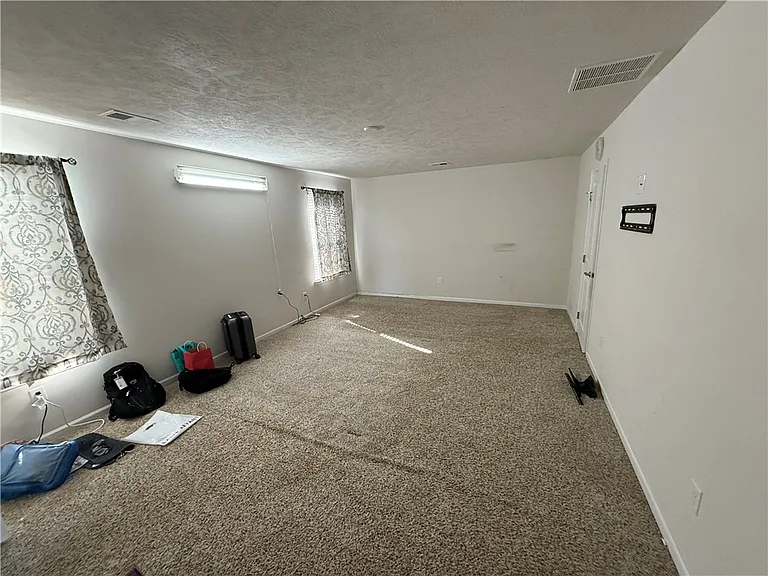 3002 Highpoint Dr — Photo 18