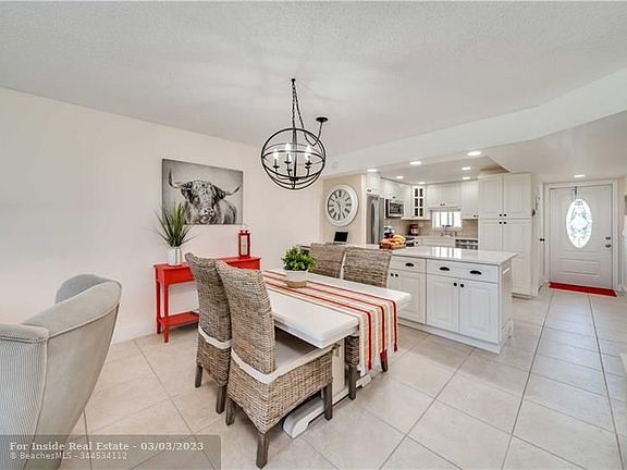 4th image of 9923 S Hollybrook Lake Dr APT 302