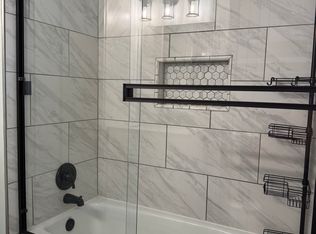 505 Lisa Rd, Dundee, IL 60118