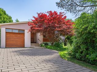 49 Tottenham Rd, Toronto, ON M3C2J5