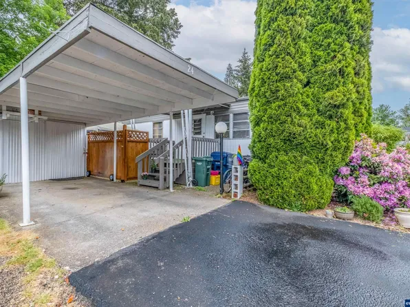 1220 Monmouth St Unit 24, Independence, OR 97351