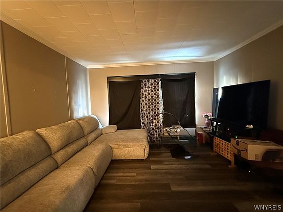 5th image of 88 Newfield St