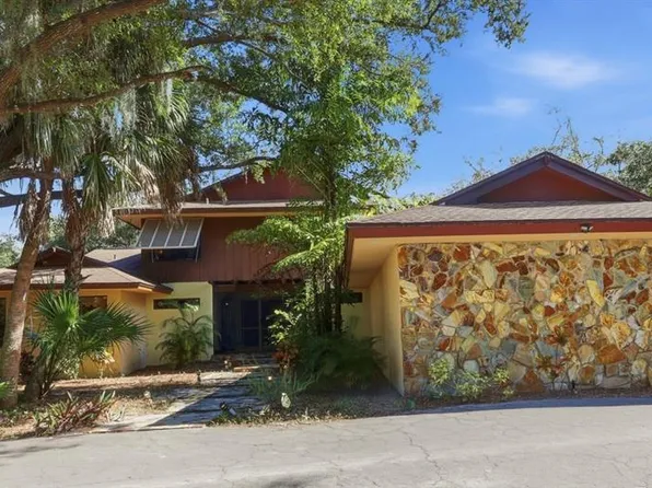 1066 Conover St, Pt Charlotte, FL 33952