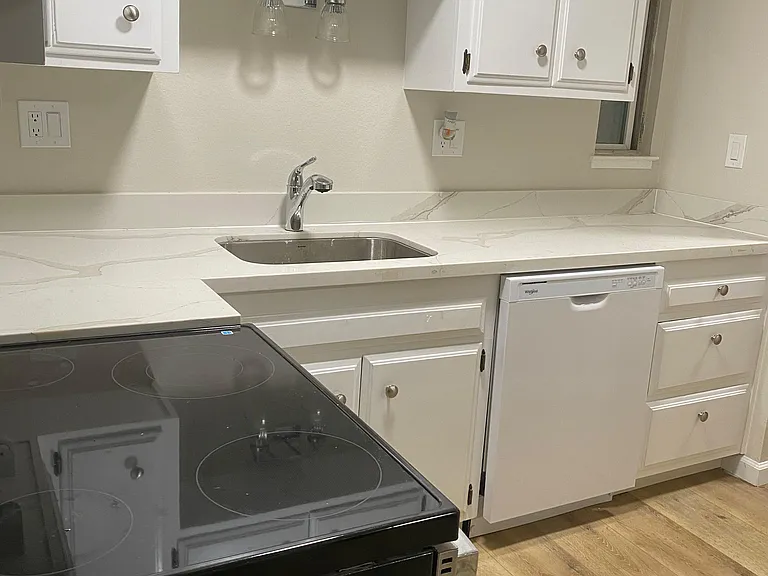 912 Civic Center Dr #2 — Photo 3
