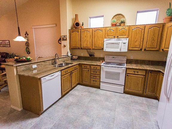 4th image of 9711 N Arch Canyon Pl