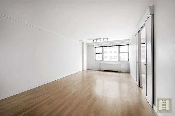 Sold by Halstead Real Estate | media 8