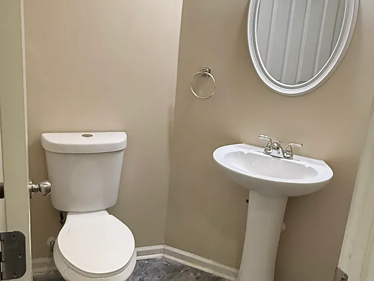 1/2 downstairs bathroom