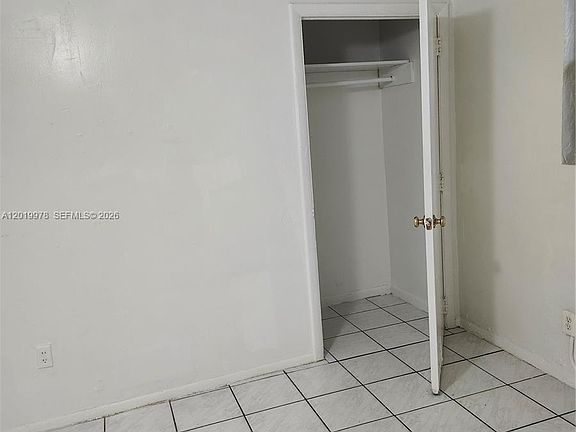 4th image of 551 NE 139th St